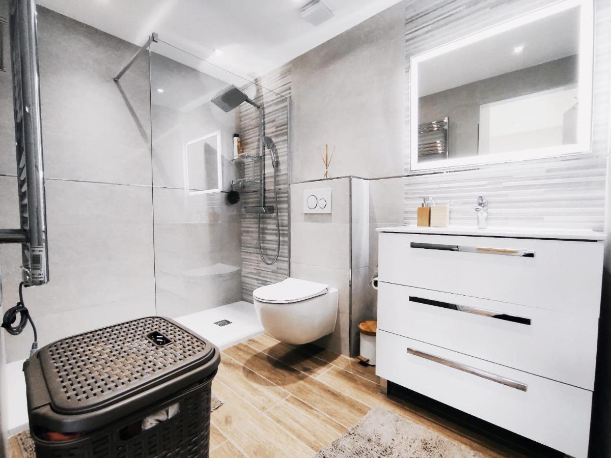 Magnifique Appartement A 5 Min A Pied De La Plage Бенальмадена Экстерьер фото